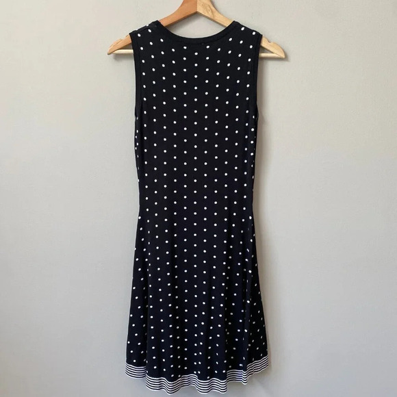 NWOT HYPR Women's Size M/L Knit Polka Dot Fit and Flare Sleeveless Dress Black - Picture 10 of 16